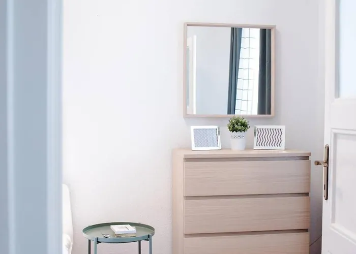 Excellent Location Lovely With Ac דירה בודפשט